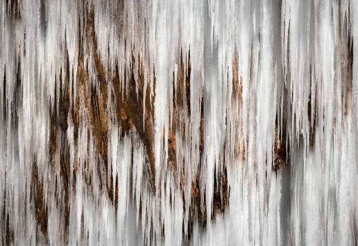 789059 (a): :2048x1405